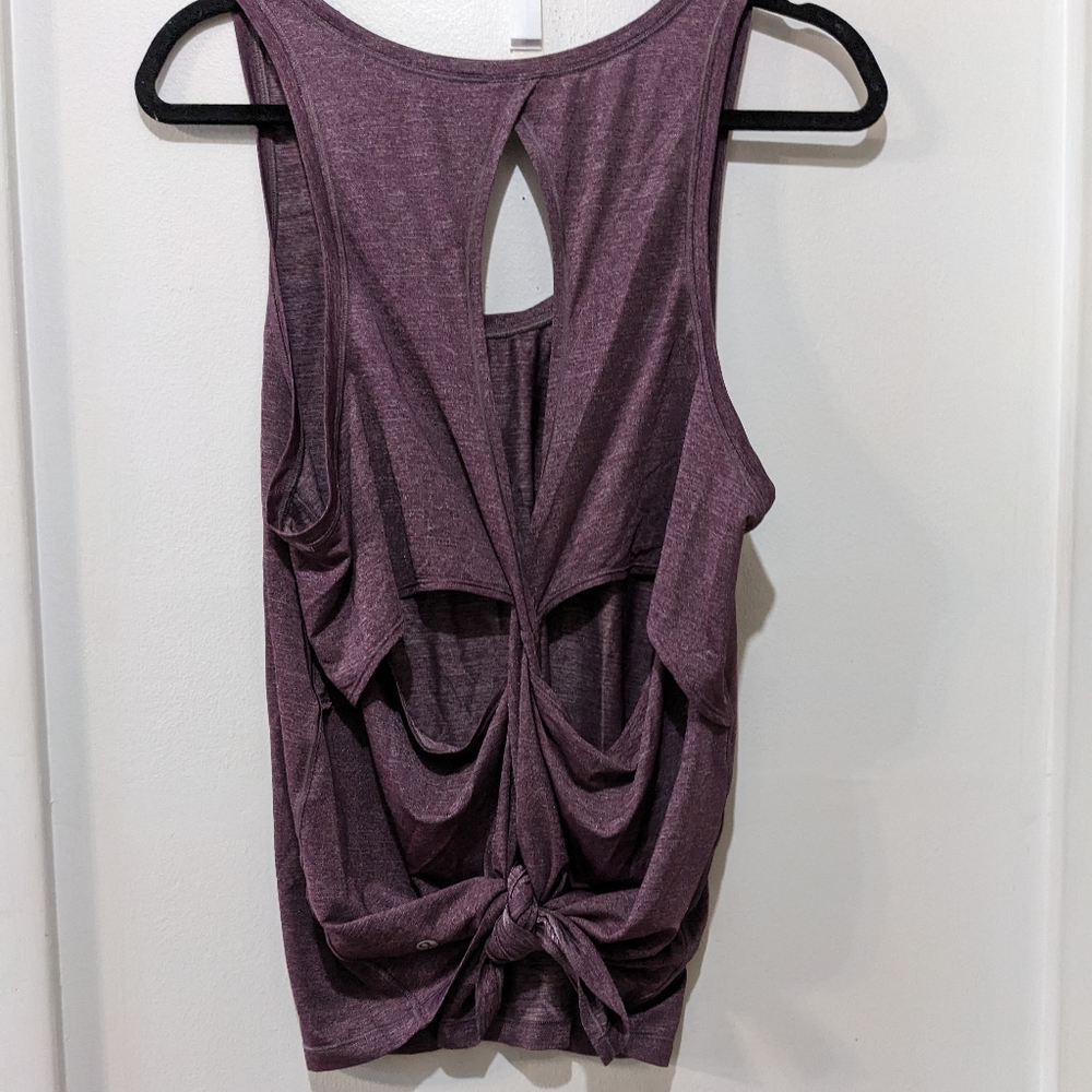 EUC Lululemon Tank - Picture 3 of 14